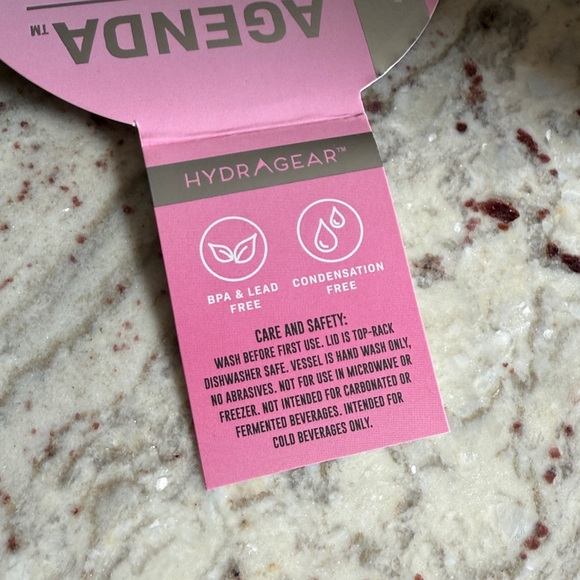 Dainty Floral Design Hydragear Tumbler with Pink Lid and Handle - Picture 9 of 13